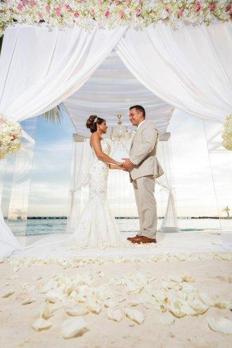 mobile - carousel-hero-element image-13