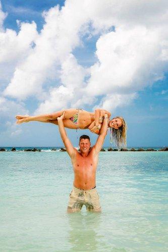 mobile - carousel-hero-element image-6