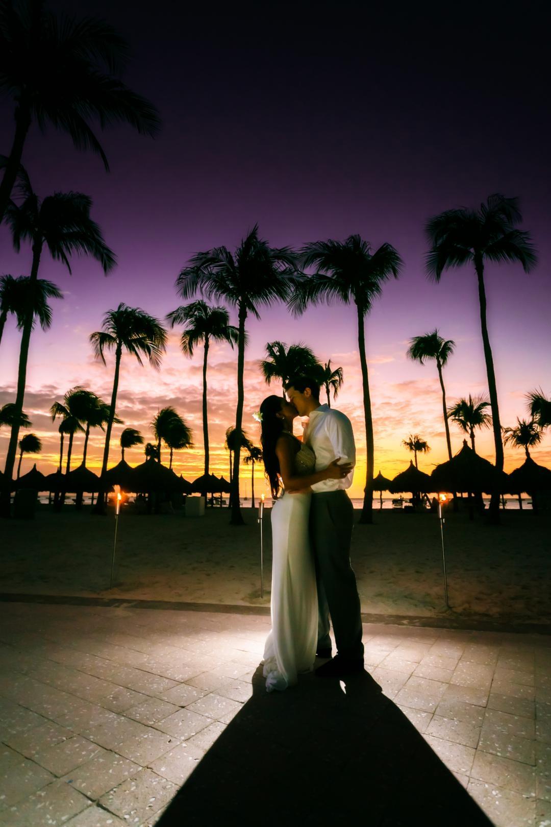 carousel-hero-element image-16