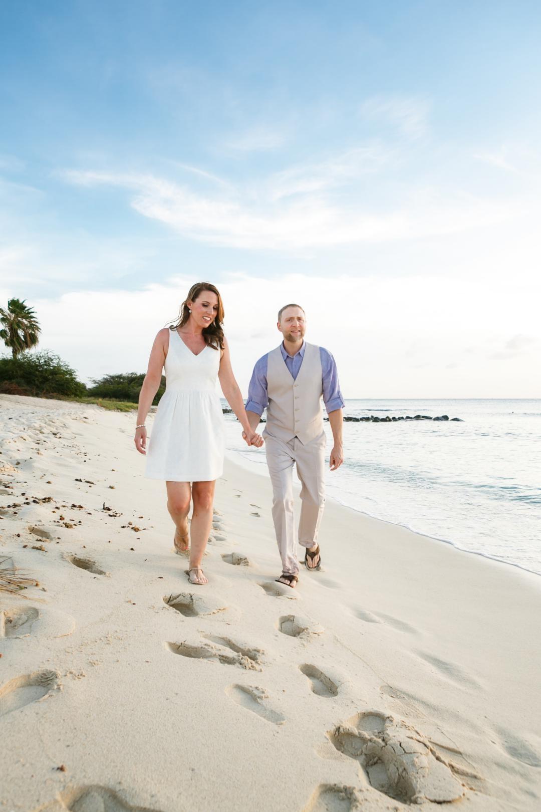 carousel-hero-element image-0