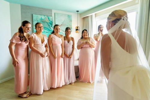 carousel-hero-element image-1